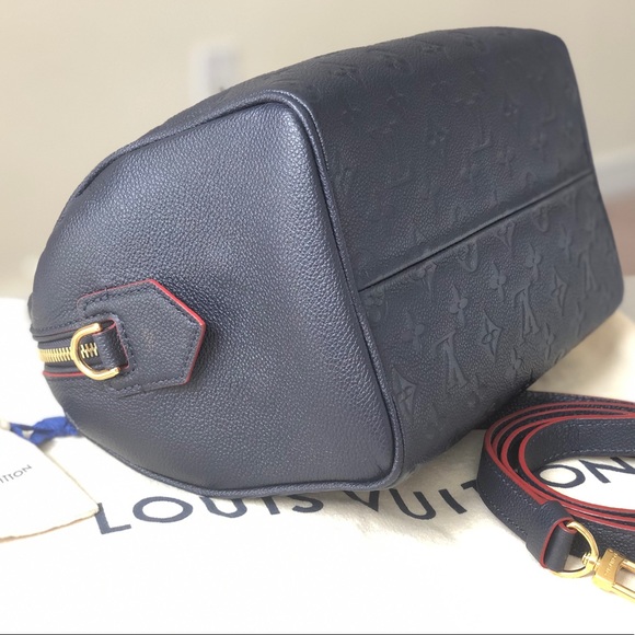 SOLD Louis Vuitton Empreinte Leather Bandouliere25 - Picture 4 of 8